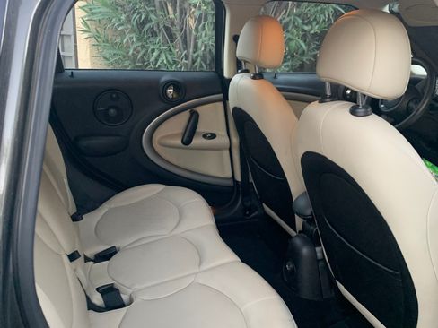 Used 2013 MINI Cooper Countryman image 9