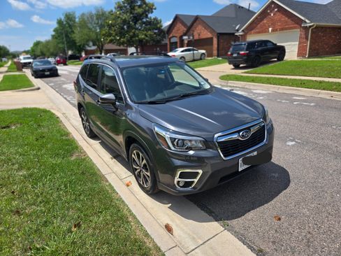 Used 2025 Subaru Outback Wilderness AWD/4WD image 12