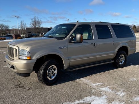 Used 2004 Ford Excursion Limited image 6