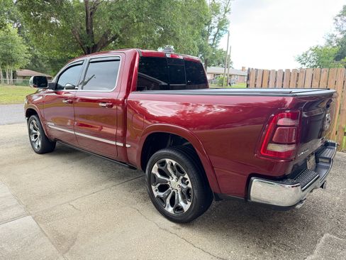 Used 2019 RAM 1500 Limited RWD image 5