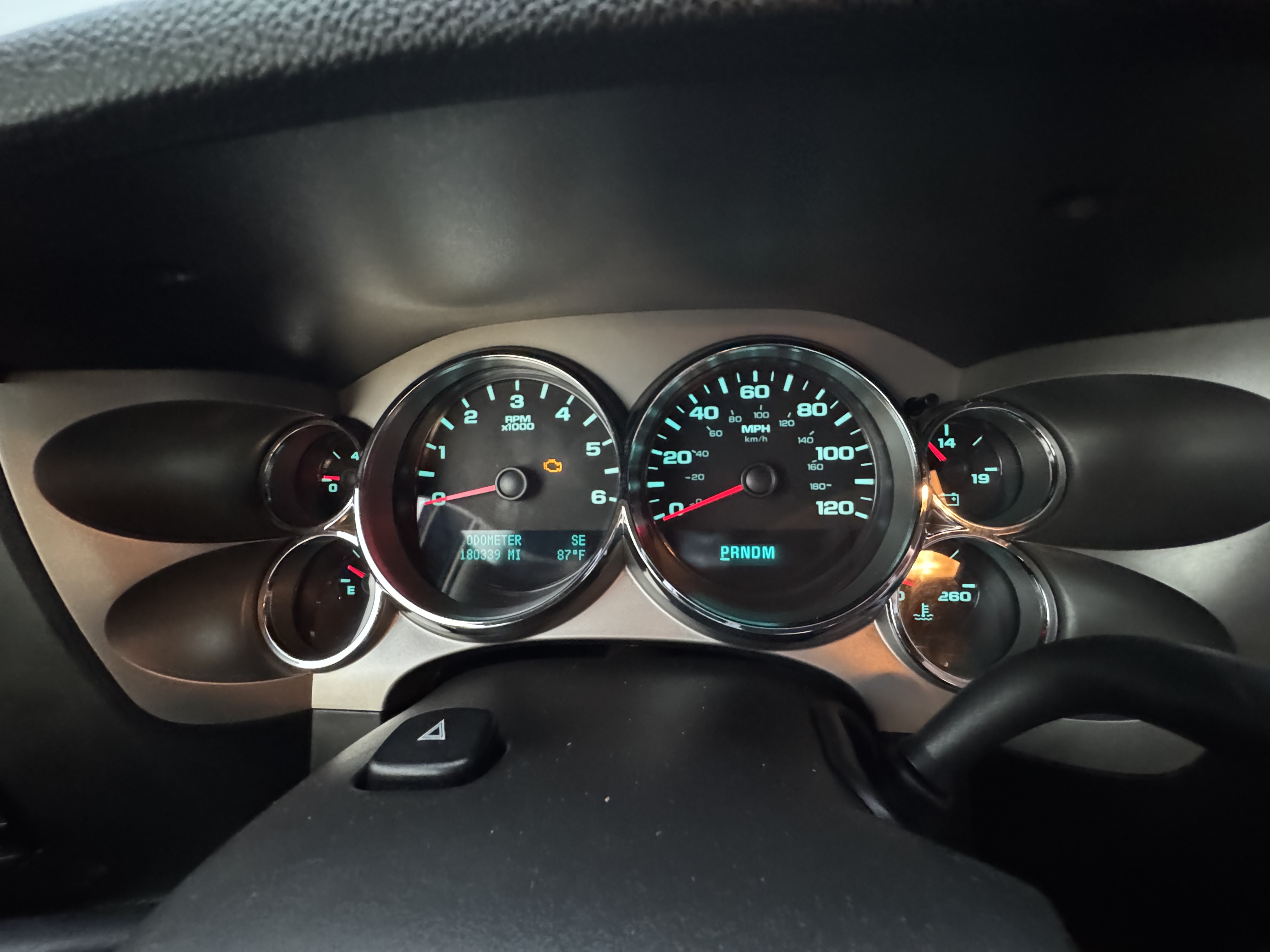 Used 2010 Chevrolet Silverado 1500 LT w/ Texas Edition RWD image 12