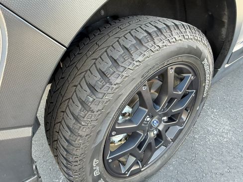 Used 2024 Subaru Crosstrek 2.5i Wilderness image 14