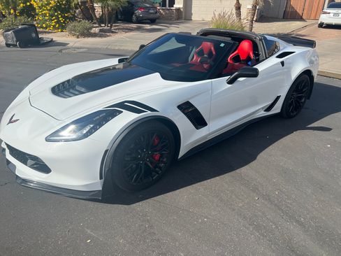 Used 2016 Chevrolet Corvette Z06 w/ Z07 Performance Package image 1