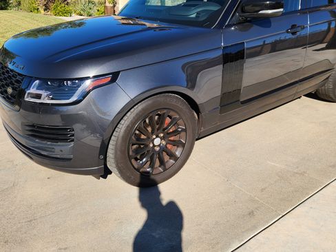 Used 2019 Land Rover Range Rover HSE image 5