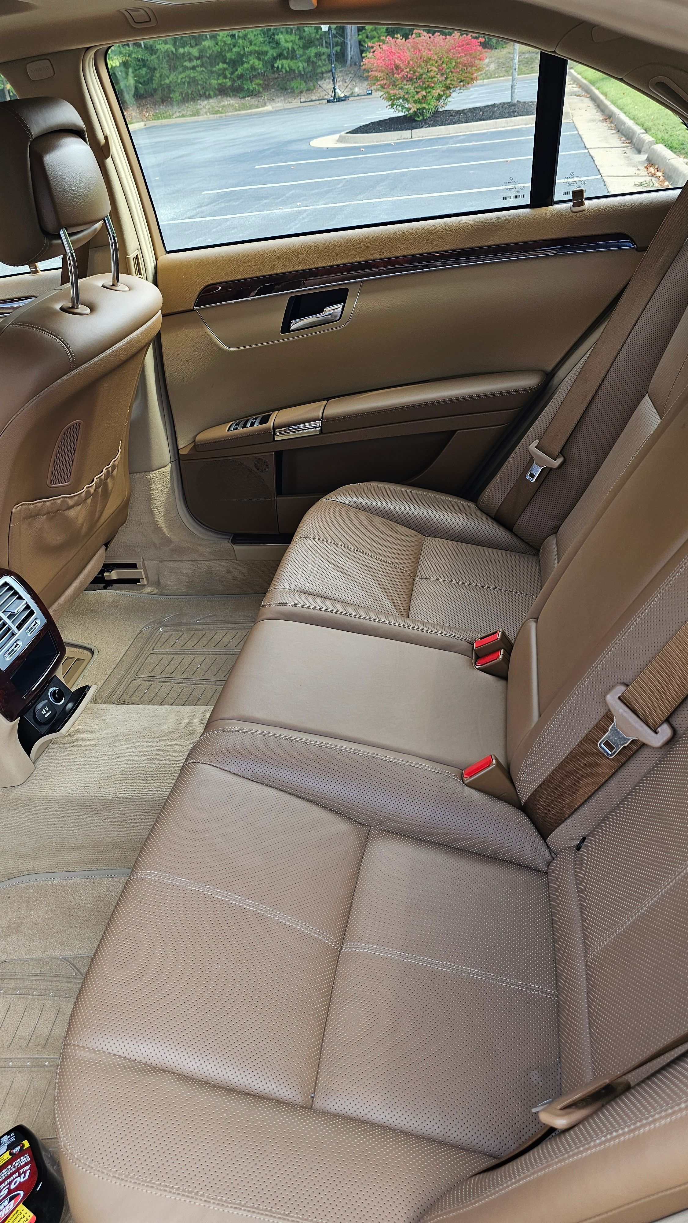 Used 2008 Mercedes-Benz S 550 image 4