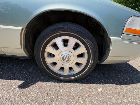Used 2005 Mercury Grand Marquis GS RWD image 8