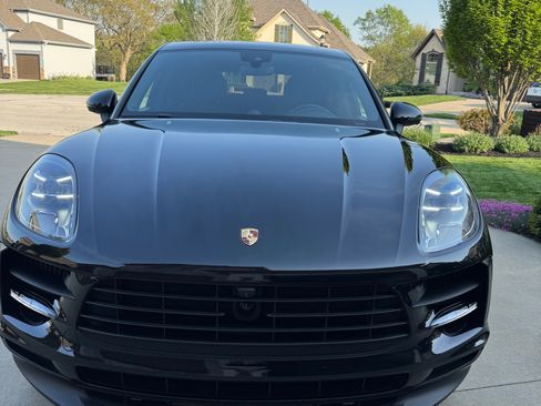 Used 2020 Porsche Macan S AWD/4WD image 6