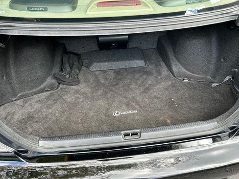 Used 2001 Lexus IS 300 RWD image 9
