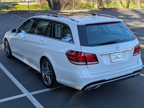 Used 2015 Mercedes-Benz E 350 4MATIC Wagon image 5