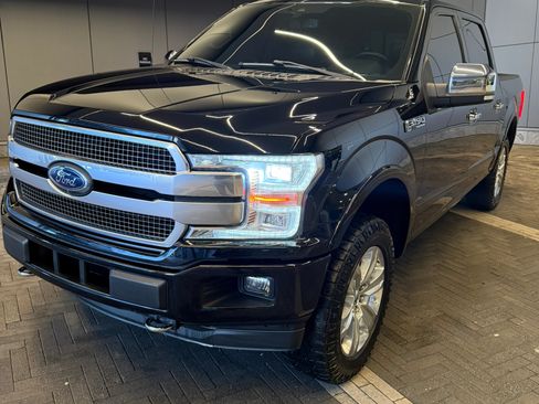 Used 2020 Ford F150 Platinum w/ Equipment Group 701A Luxury image 4