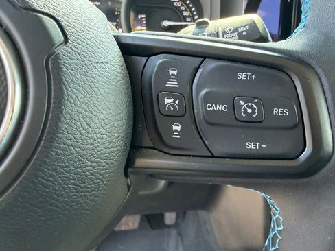 Used 2024 Jeep Wrangler Unlimited Rubicon 4xe w/ Safety Group AWD/4WD image 20