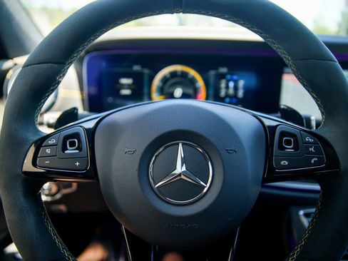 Used 2018 Mercedes-Benz E 63 AMG S image 26