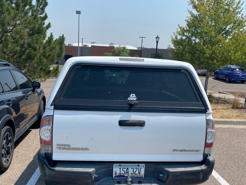Used 2010 Toyota Tacoma PreRunner RWD image 17