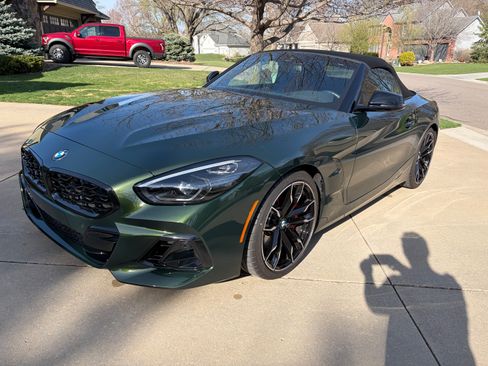 Used 2025 BMW Z4 M40i w/ Edition image 14