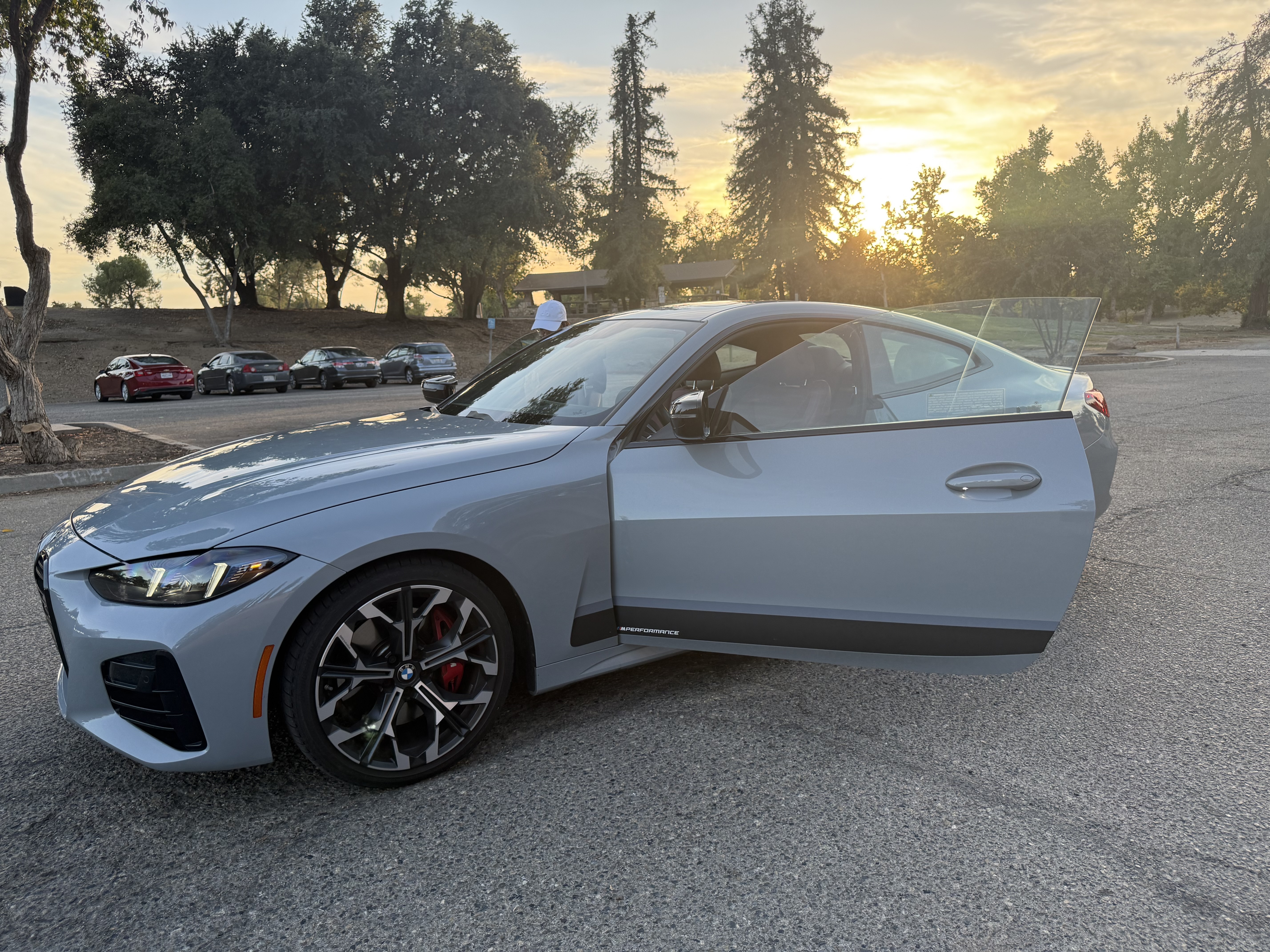Used 2025 BMW M440i Coupe w/ Premium Package RWD image 18
