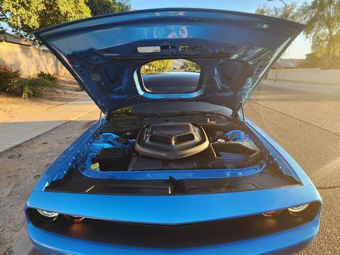 Used 2015 Dodge Challenger R/T Plus image 5