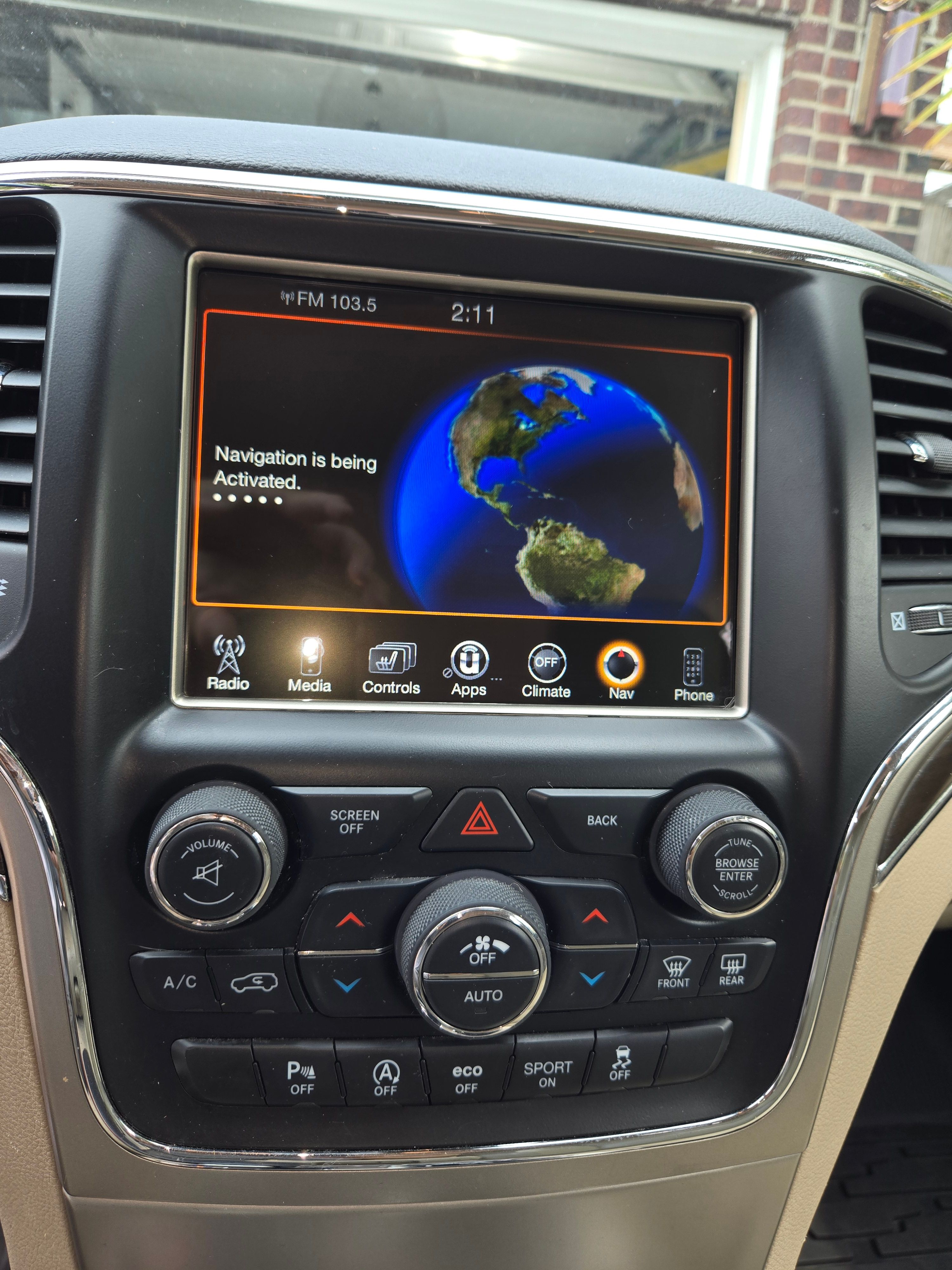 Used 2017 Jeep Grand Cherokee Limited AWD/4WD image 16
