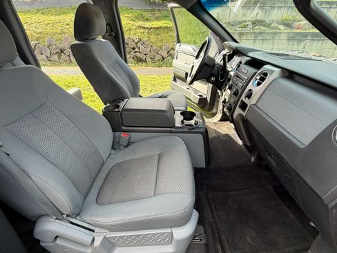 Used 2011 Ford F150 XLT w/ XLT Convenience Pkg image 8