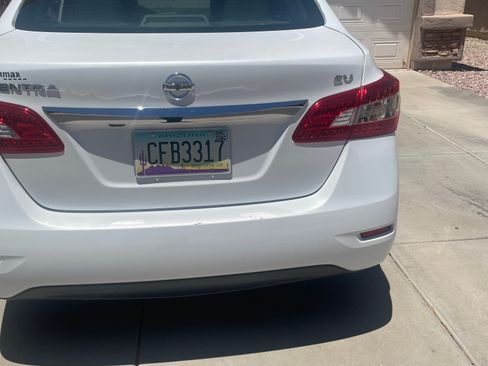 Used 2015 Nissan Sentra SV FWD image 4