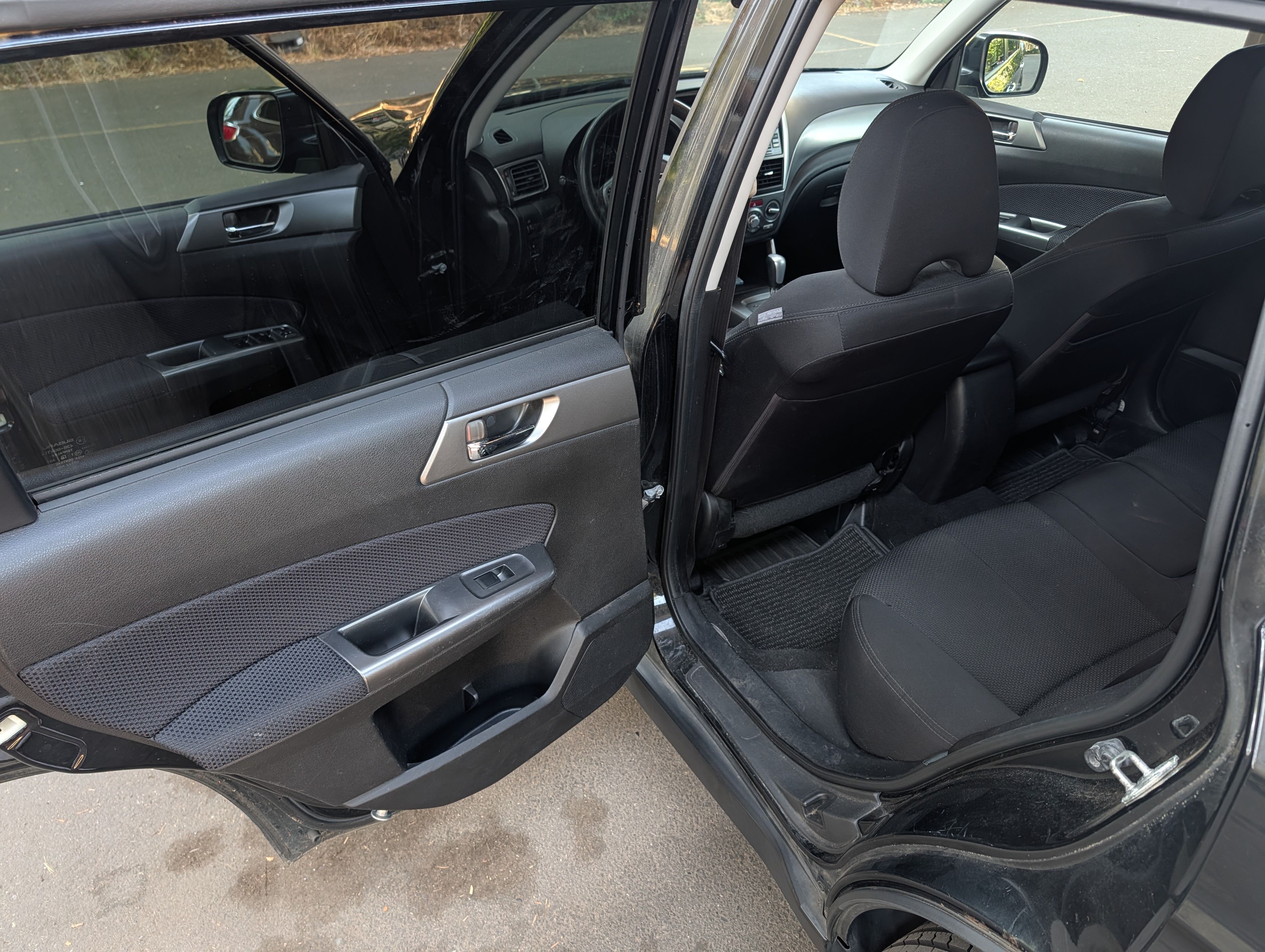 Used 2012 Subaru Forester 2.5X Premium AWD/4WD image 15