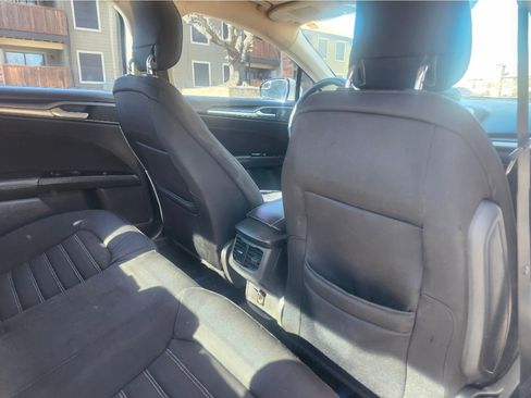Used 2014 Ford Fusion SE image 8