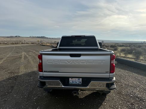 Used 2021 Chevrolet Silverado 2500 LT w/ All Star Edition image 13