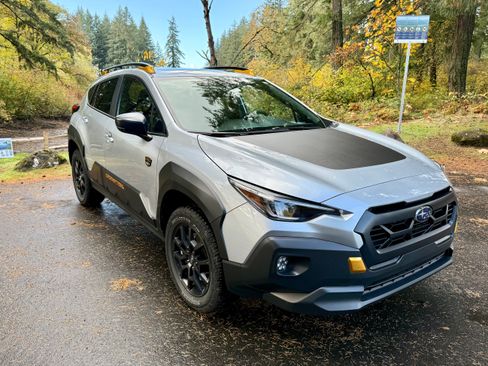 Used 2024 Subaru Crosstrek 2.5i Wilderness w/ Crosstrek Mirror Package image 10