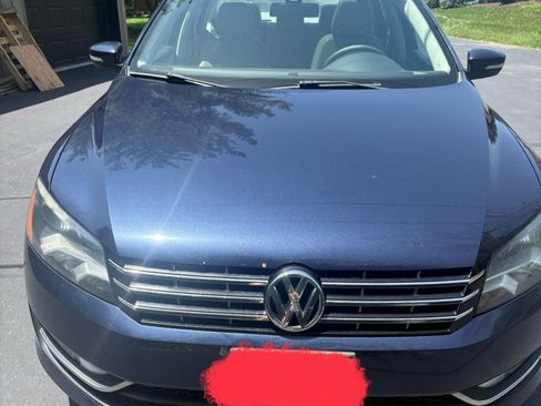 Used 2013 Volkswagen Passat TDI SE FWD image 4
