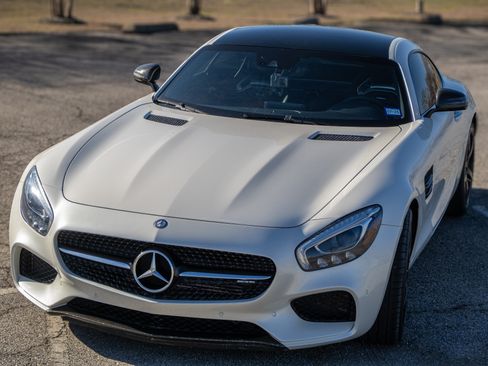 Used 2016 Mercedes-Benz AMG GT S image 11