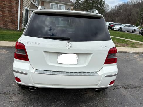 Used 2011 Mercedes-Benz GLK 350 4MATIC image 5