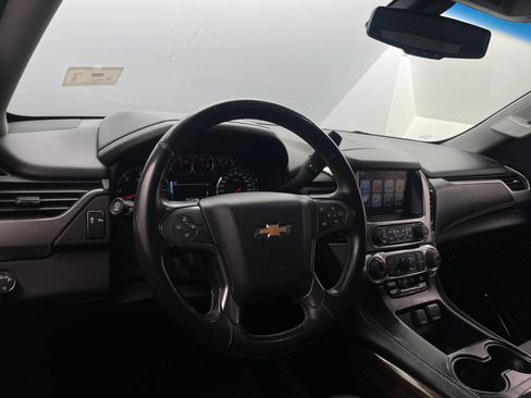 Used 2019 Chevrolet Tahoe LS image 9