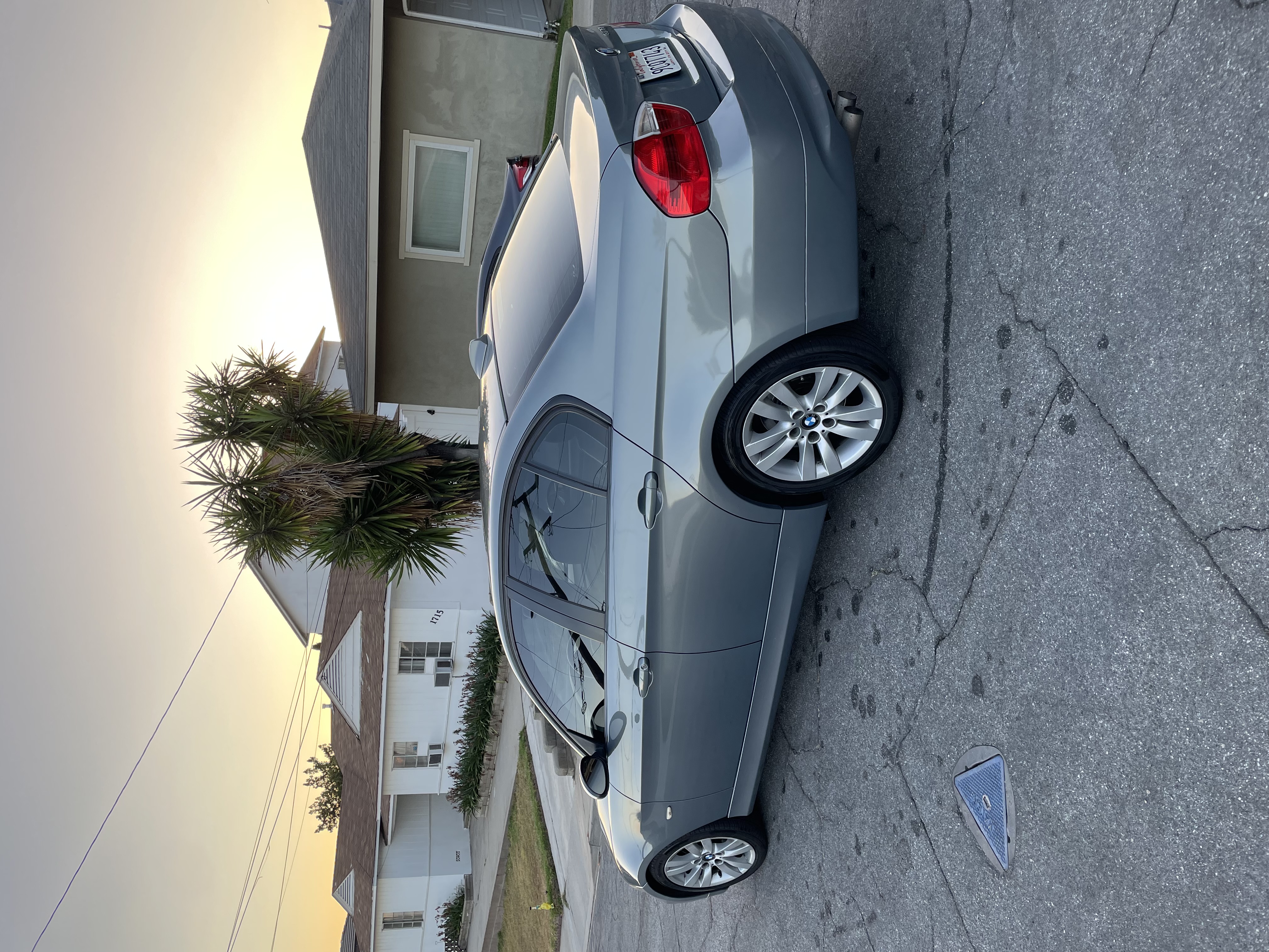 Used 2006 BMW 325i Sedan RWD image 8