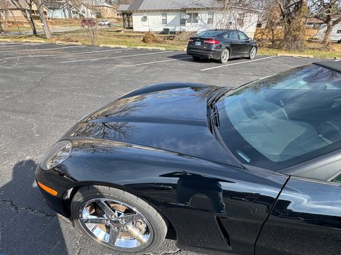 Used 2007 Chevrolet Corvette Convertible image 11