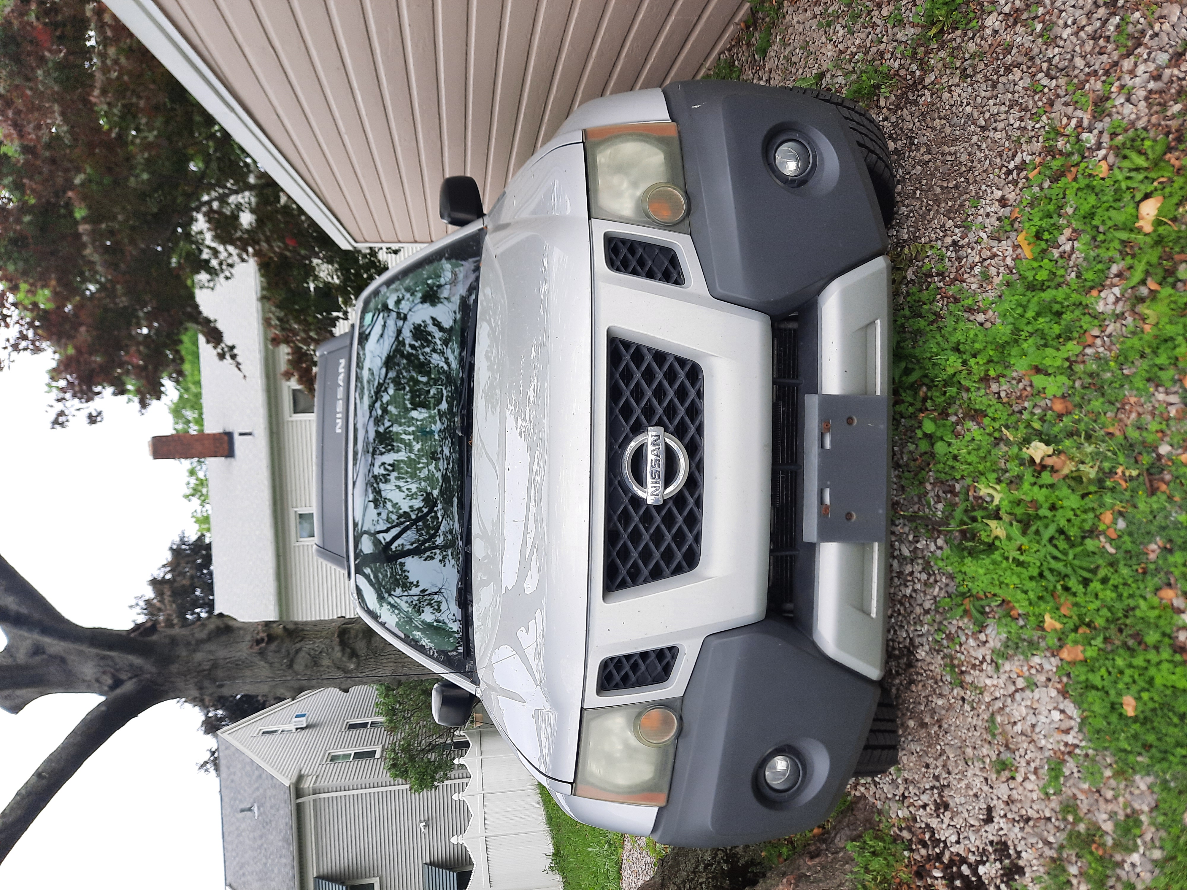 Used 2010 Nissan Xterra S AWD/4WD image 2