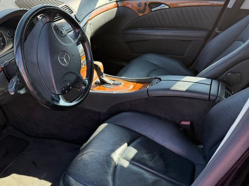 Used 2003 Mercedes-Benz E 320 Sedan image 14
