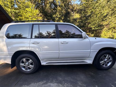 Used 2000 Lexus LX 470 4WD image 5