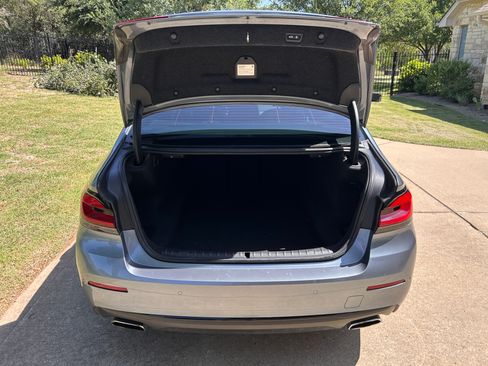 Used 2021 BMW 540i w/ Convenience Package RWD image 8