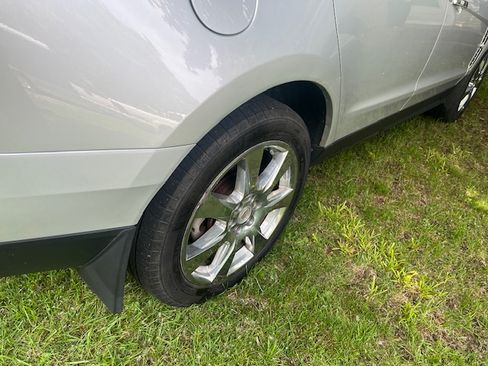 Used 2012 Cadillac SRX Premium image 20