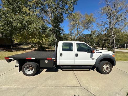 Used 2012 Ford F550 2WD Crew Cab Super Duty w/ Payload Upgrade Pkg image 8