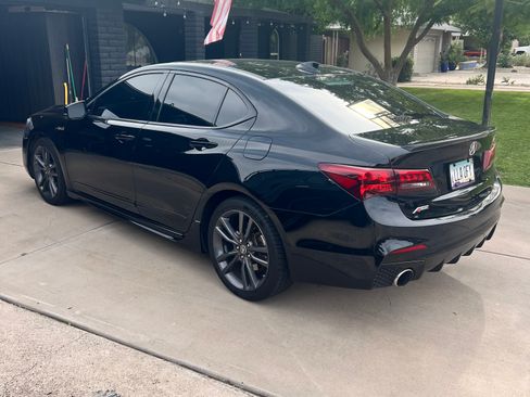 Used 2018 Acura TLX V6 w/ Technology & A-SPEC Pkg FWD image 4