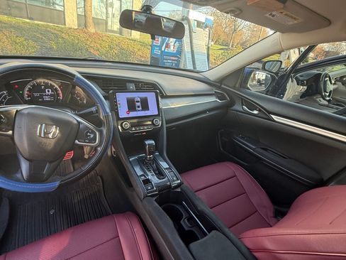 Used 2018 Honda Civic LX image 9