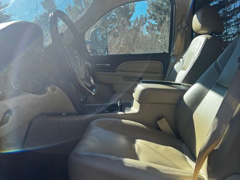 Used 2013 GMC Sierra 3500 Denali image 6