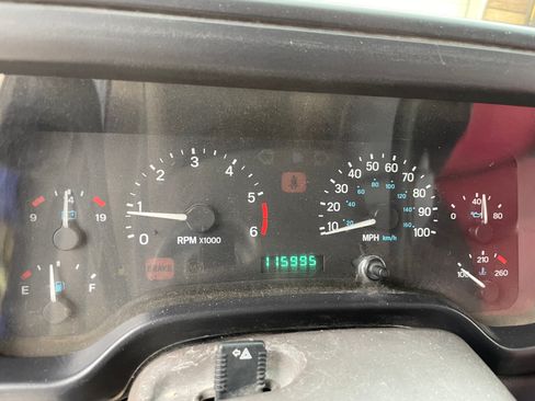 Used 1997 Jeep Wrangler Sport image 11