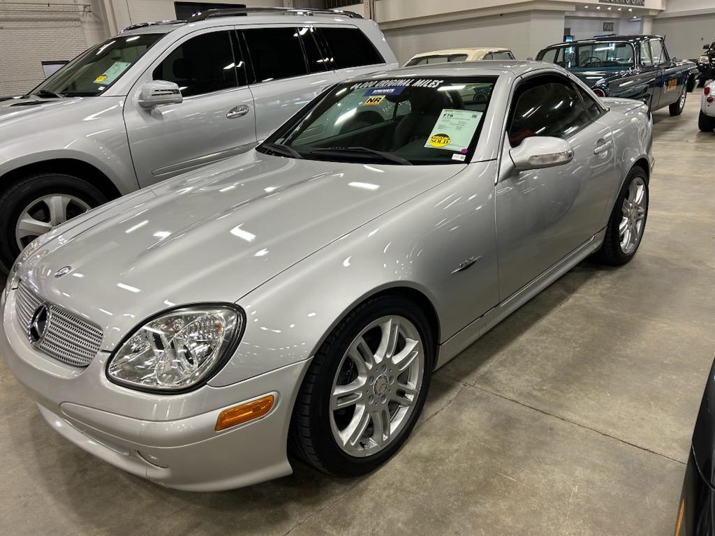 Used 2004 Mercedes-Benz SLK 230 image 2