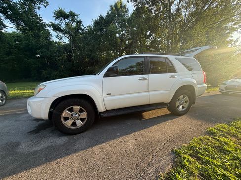 Used 2006 Toyota 4Runner Sport RWD image 1