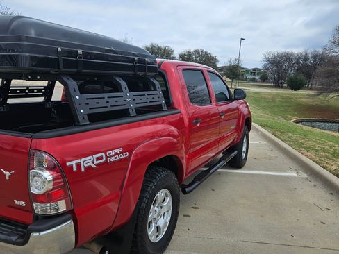 Used 2015 Toyota Tacoma 4x4 Double Cab w/ TRD Off-Road Package image 5