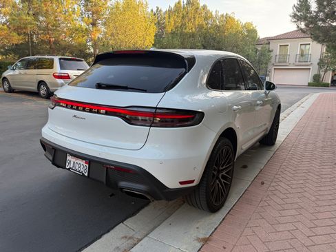 Used 2022 Porsche Macan image 6