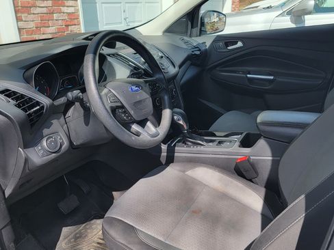 Used 2018 Ford Escape SE image 14