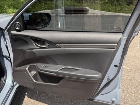 Used 2020 Honda Civic Sport image 10
