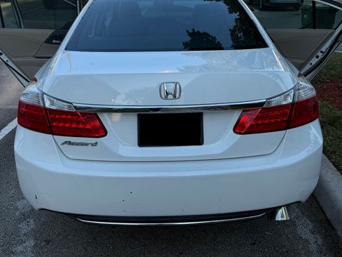 Used 2015 Honda Accord EX-L image 11